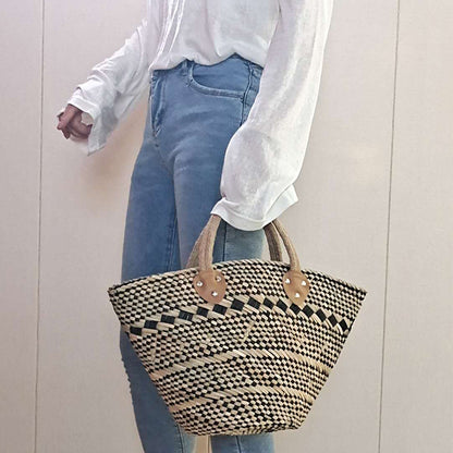 Handmade Straw Woven Bag - Retro Style